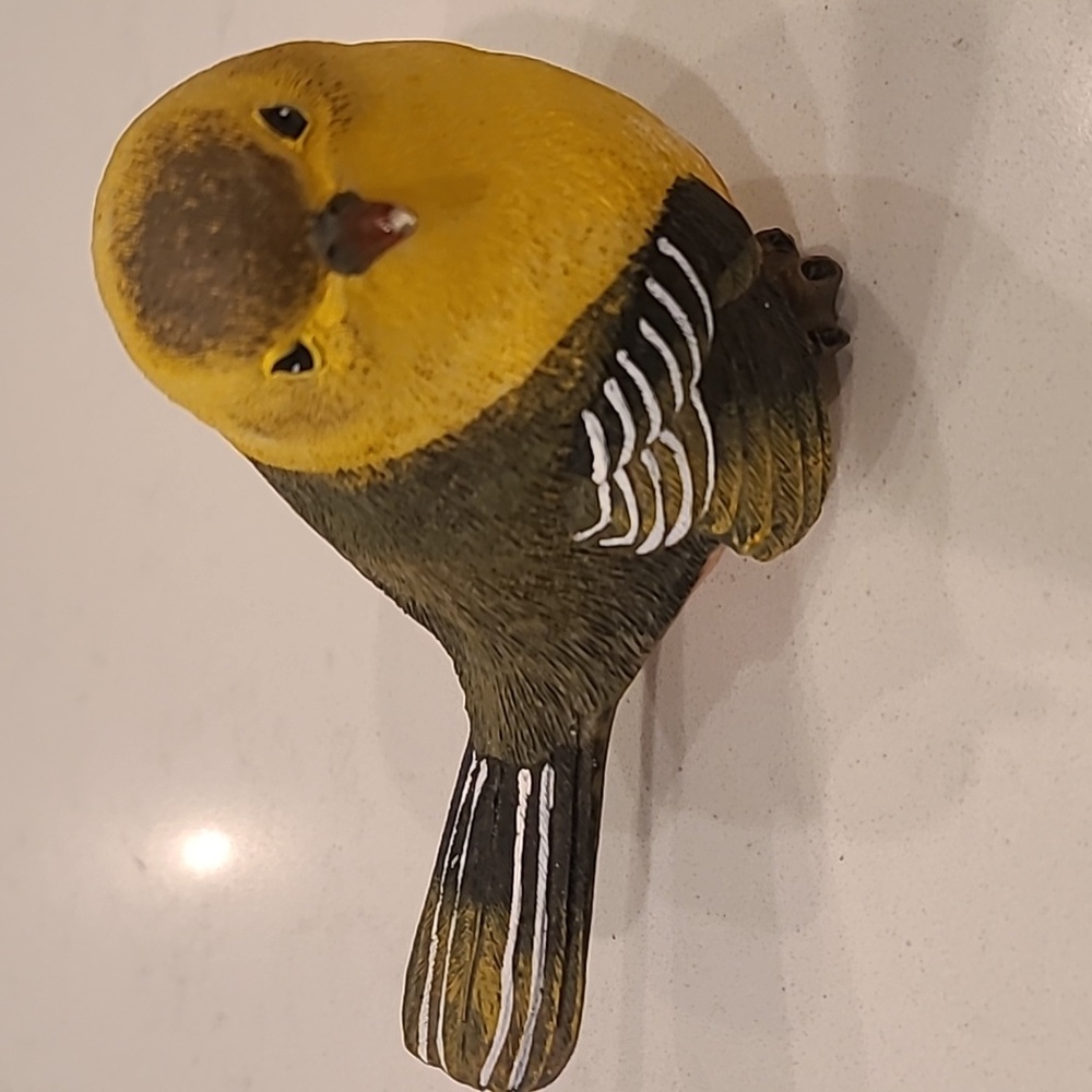 Bird Figurine.